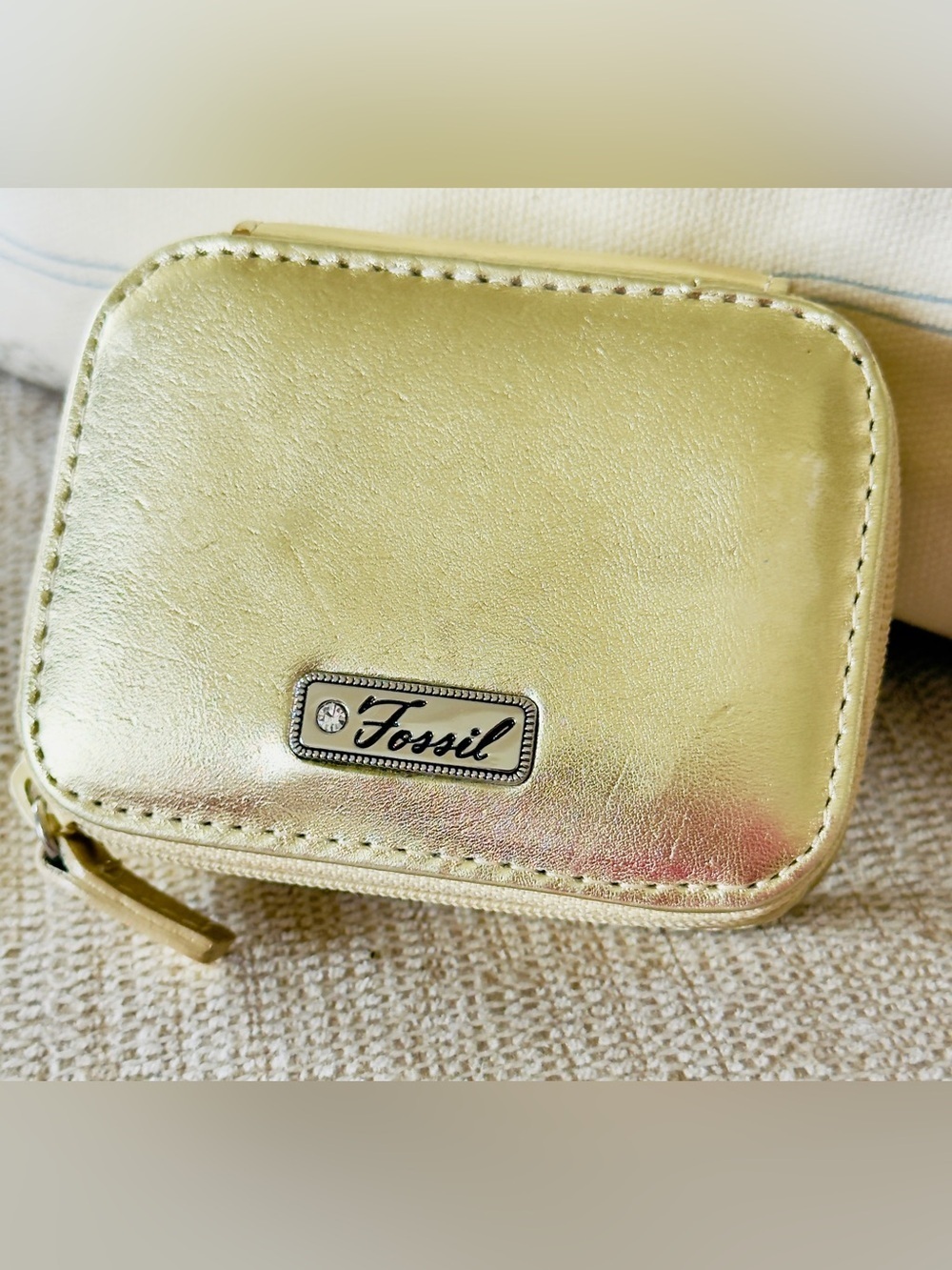 Fossil Gold Metallic Leather Small Zip Jewelry Organizer Vintage
